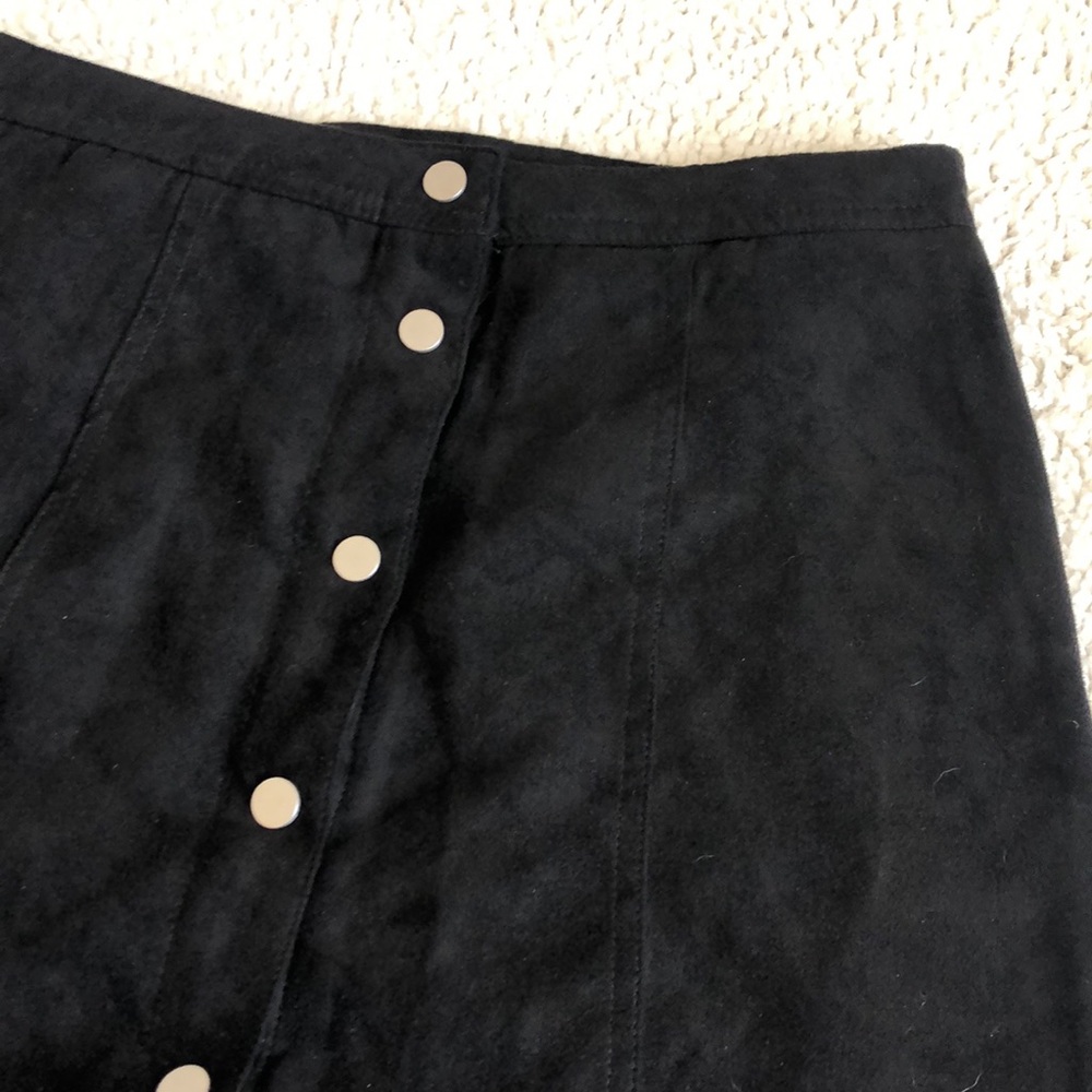 Black Aline Skirt - Picture 3 of 7